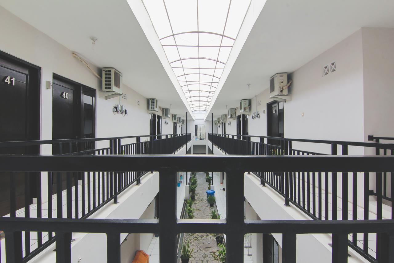 D'Paragon Pringwulung Maguwo Exterior photo